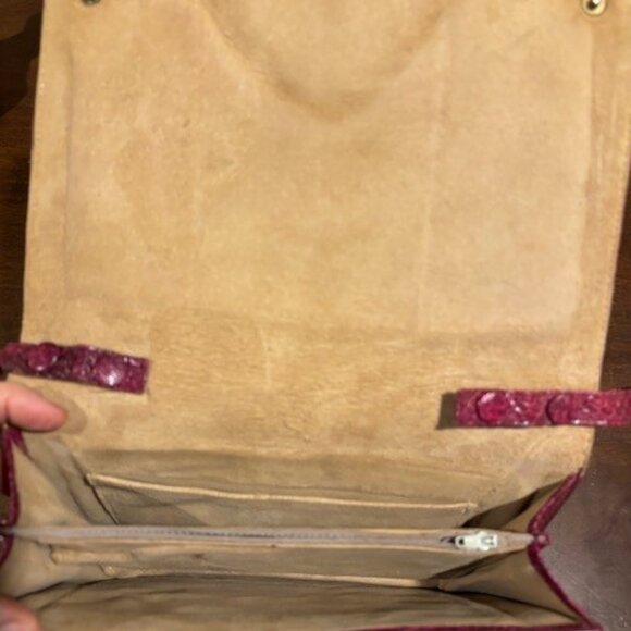 Unused, Vintage, Pink Dyed Snakeskin Suede Interior Shoulder Purse - Picture 4 of 6